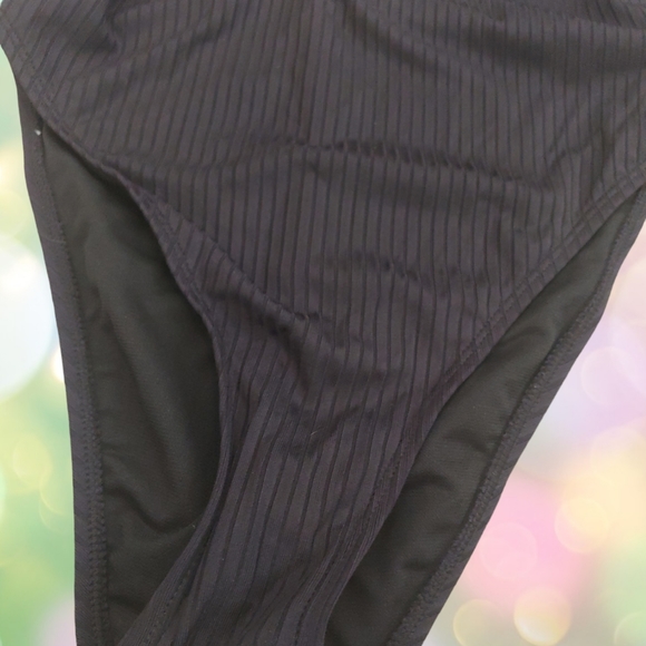 The bikini lab skimpy coverage swimsuit women L - Picture 2 of 2